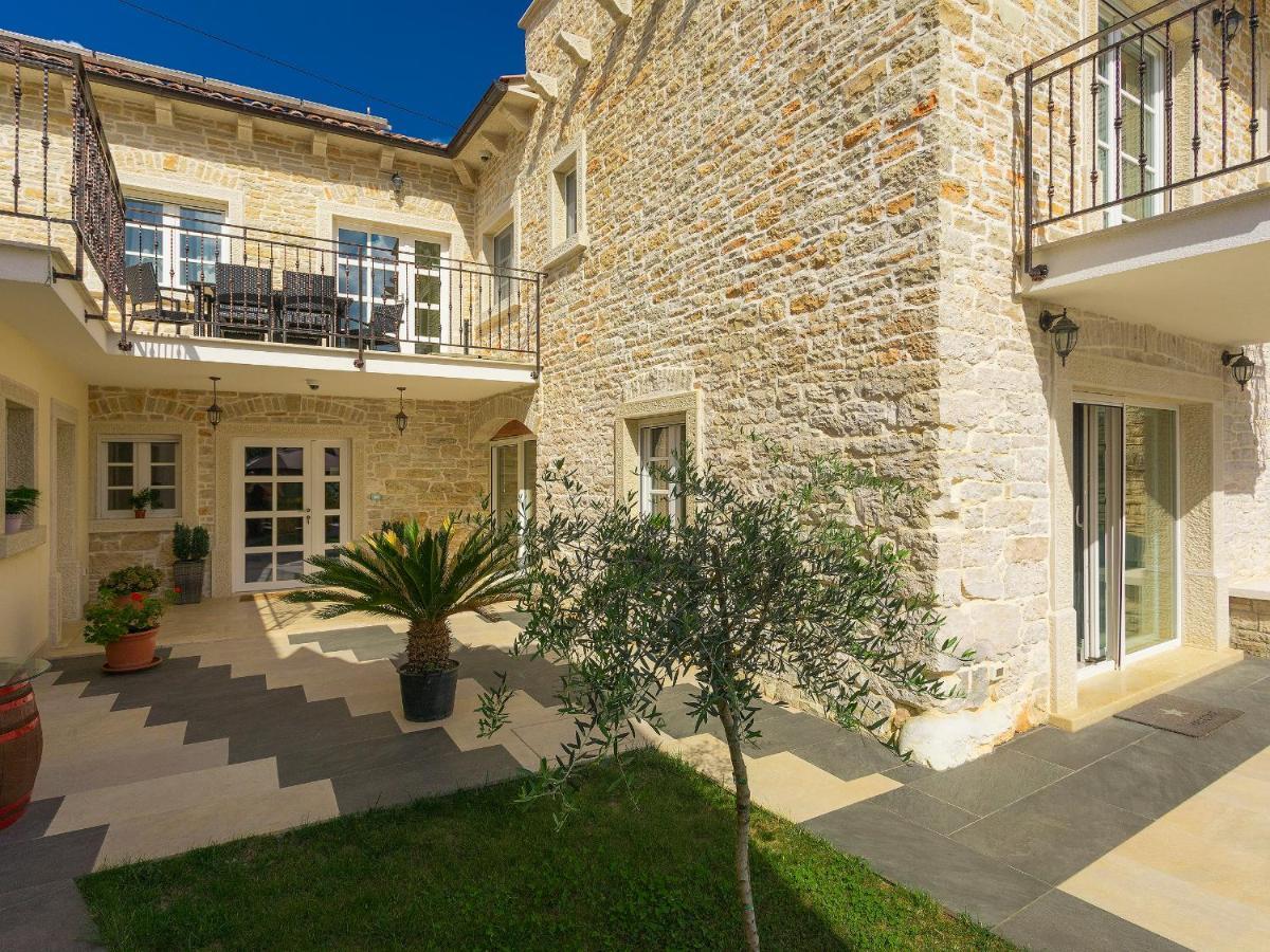 Villa Patrick-Luxury Stone House In The Center Of Istria Пазин Экстерьер фото